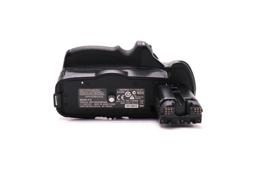 Батарейная ручка Sony VG-C90AM в упаковке