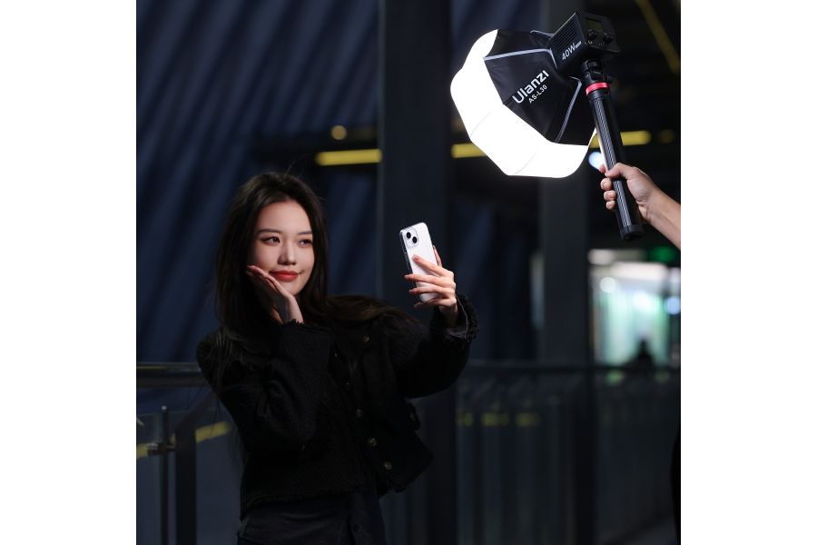 Софтбокс Ulanzi AS-L30 Mini Bowens