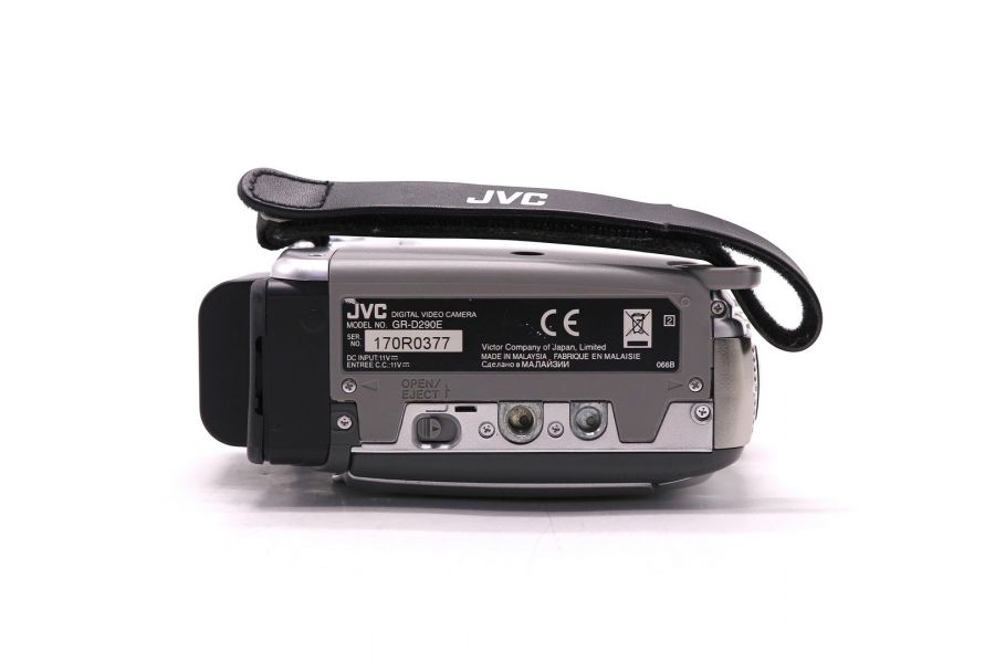 Цифровая Видеокамера формата MiniDV JVC GR-D290E