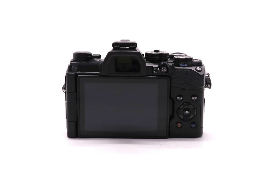 Olympus OM-5 OM System body (пробег 850 кадров)