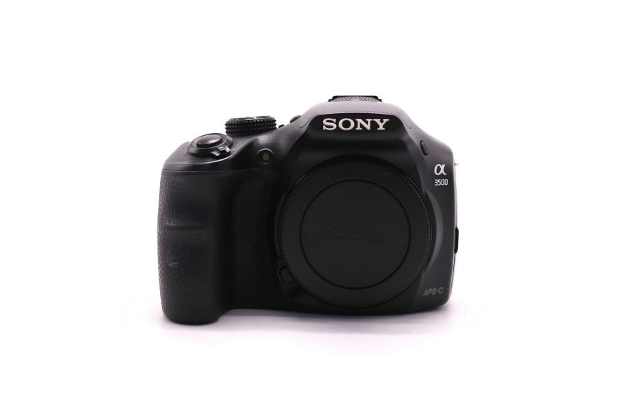 Фотокамера Sony A3500 body (пробег 10425 кадров)