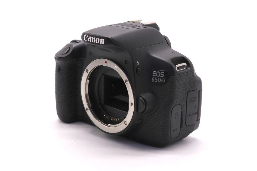 Canon EOS 650D body (пробег 13360 кадров)