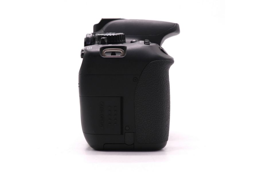 Canon EOS 650D body (пробег 13360 кадров)