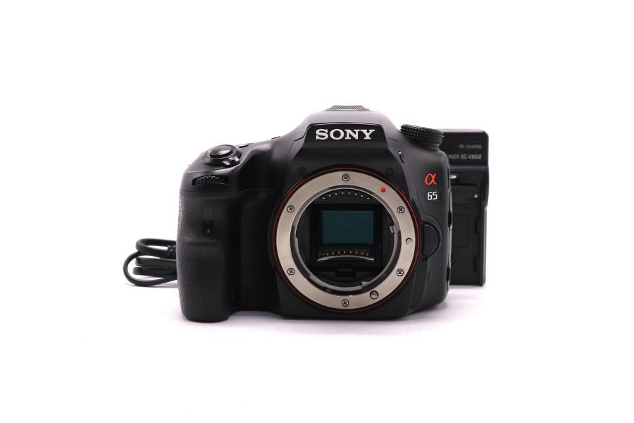 Фотоаппарат Sony A65 body (пробег 20860 кадров)