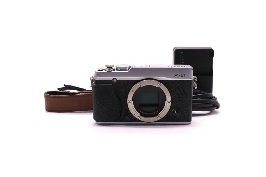 Компактный фотоаппарат Fujifilm X-E1 body