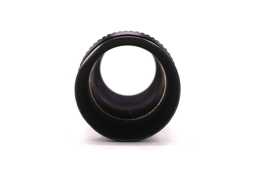 Объектив мануальный Pentacon 2.8/135mm М42 зебра