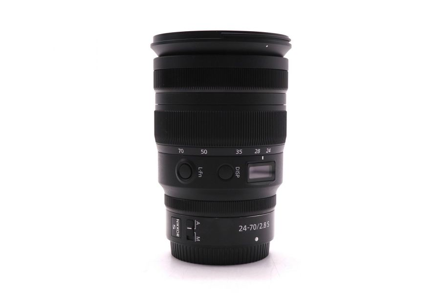 Nikon 24-70mm f/2.8 S Nikkor Z в упаковке