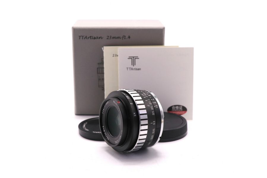 Объектив TTArtisan 23mm f/1.4 Canon EOS M в упаковке