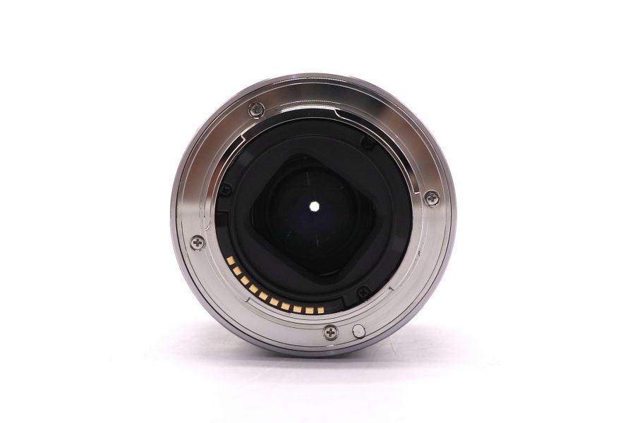 Портретный Sony 50mm f/1.8 OSS (SEL-50F18) в упаковке