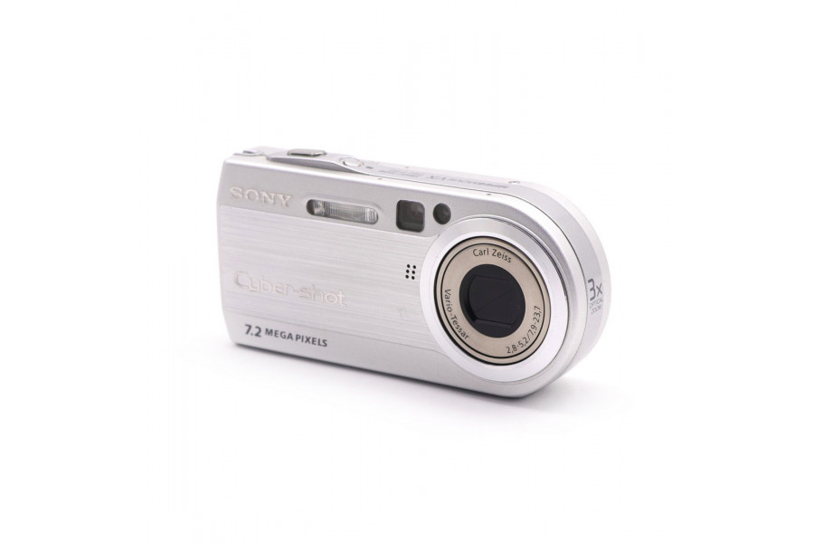 Компактный фотоаппарат Sony CyberShot DSC-P150