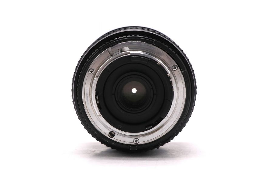 Tokina AF 20-35mm f/3.5-4.5 (AF-235 II) для Nikon F