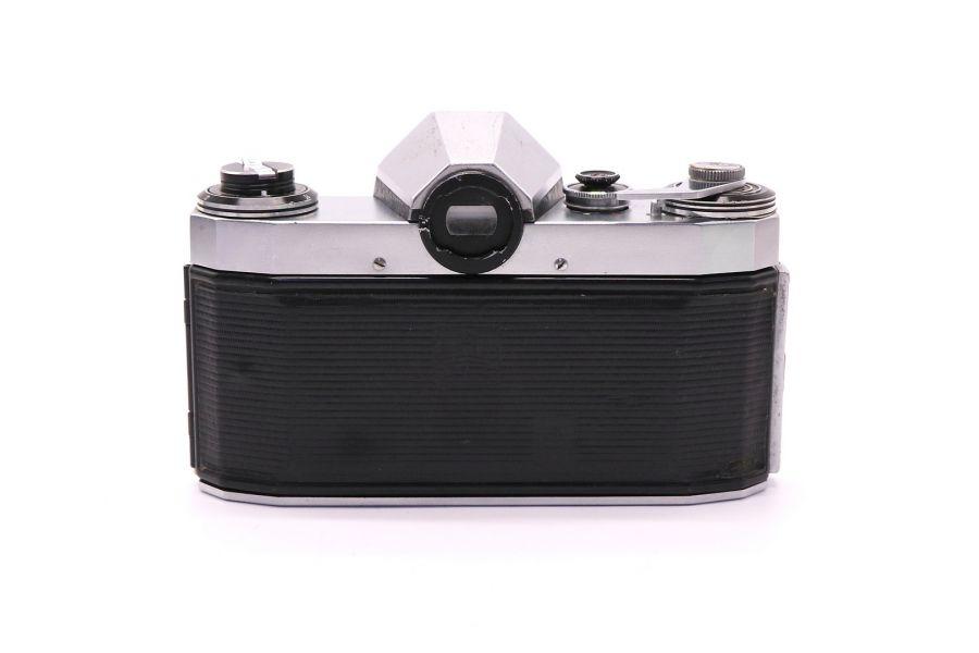 Немецкая плёночная камера Praktica Nova body