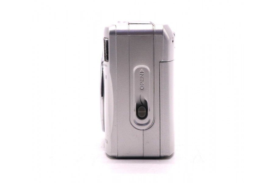 Винтажный фотоаппарат Konica Minolta Zoom 60