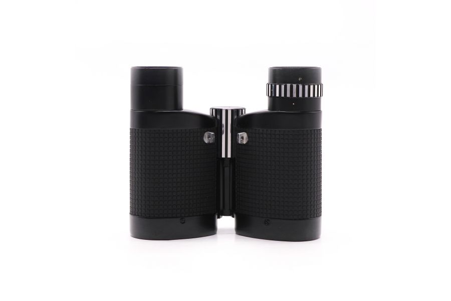 Металлический, резкий бинокль Nikon 7x21