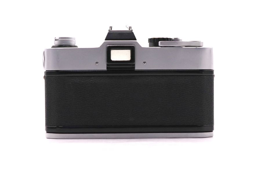 Пленочный зеркальный фотоаппарат Canon TLb body