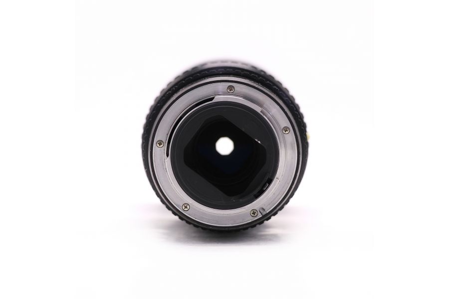 Прочный телеобъектив SMC Pentax 300mm f/4