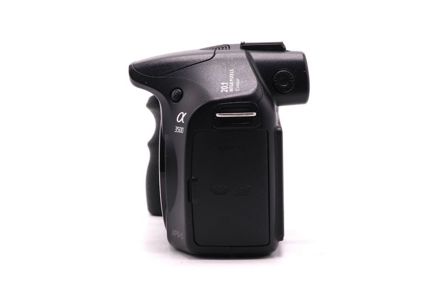 Фотоаппарат Sony A3500 body (пробег 14760 кадров)