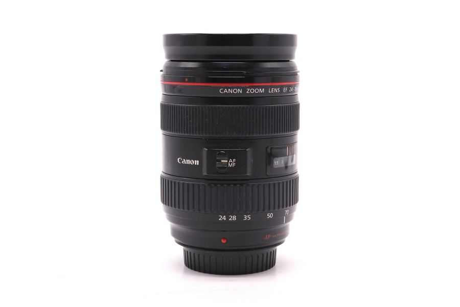 Объектив Canon EF 24-70mm f/2,8 L USM в упаковке