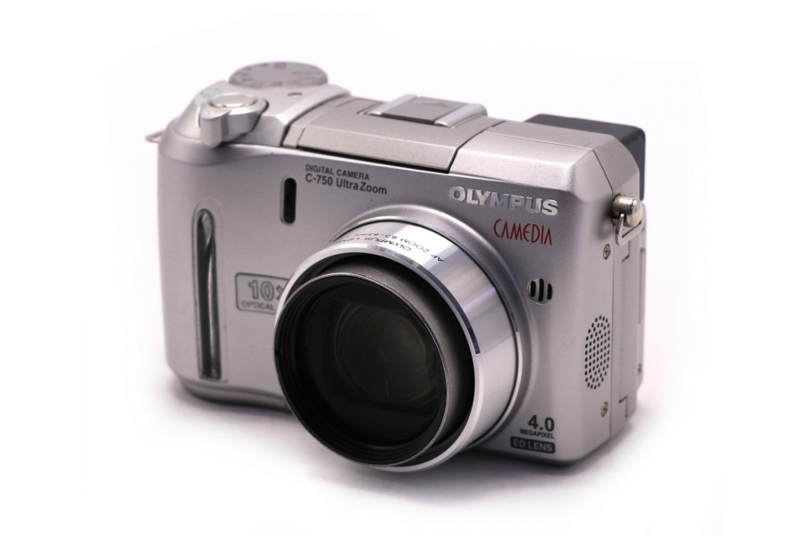 Фотоаппарат Olympus C-750 Ultra Zoom Camedia