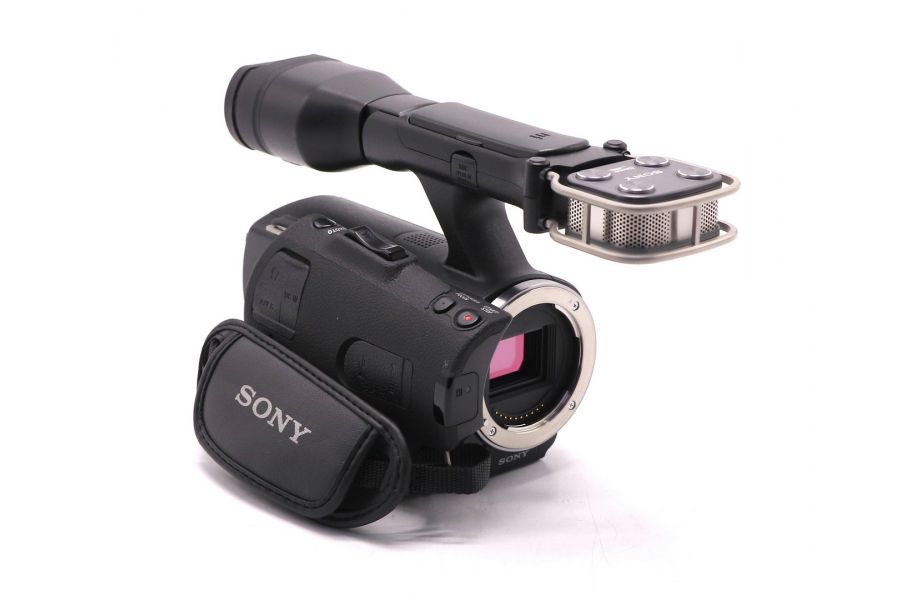 AVCHD-видеокамера Sony NEX-VG30E в упаковке