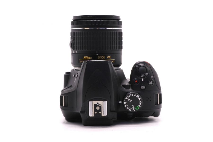 Nikon D3400 kit в упаковке (пробег 1875 кадров)