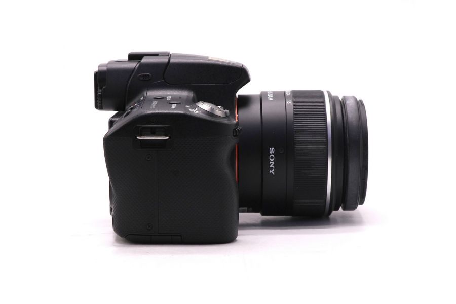 Sony A33 kit в упаковке (пробег 12310 кадров)