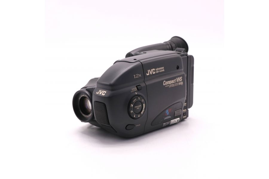 Видеокамера компактная аналоговая JVC GR-AX46