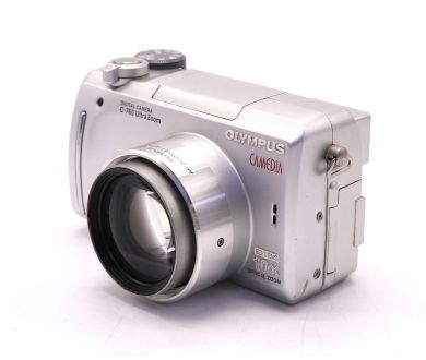 Компактная цифровая камера Olympus Camedia C-760