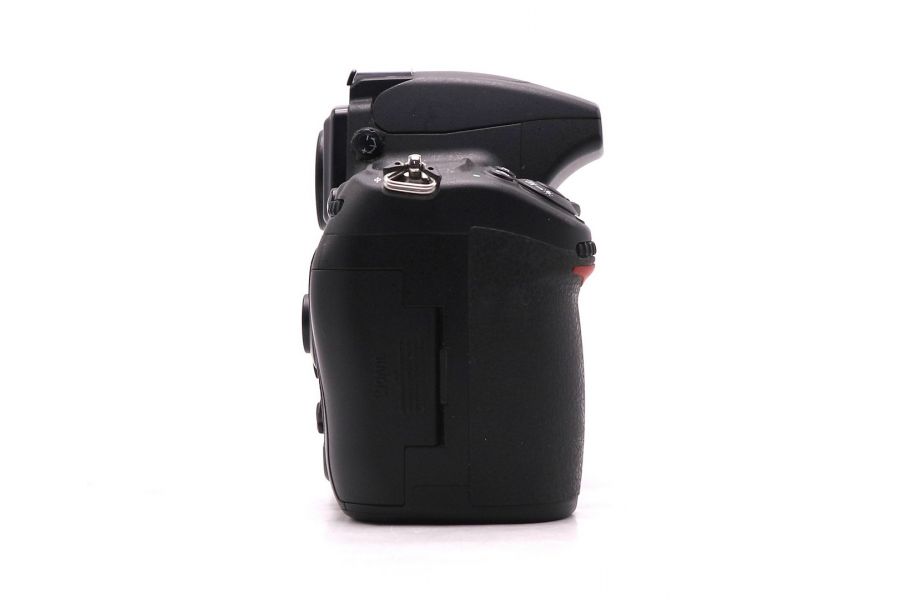 Nikon D700 body в упаковке (пробег 6365 кадров)