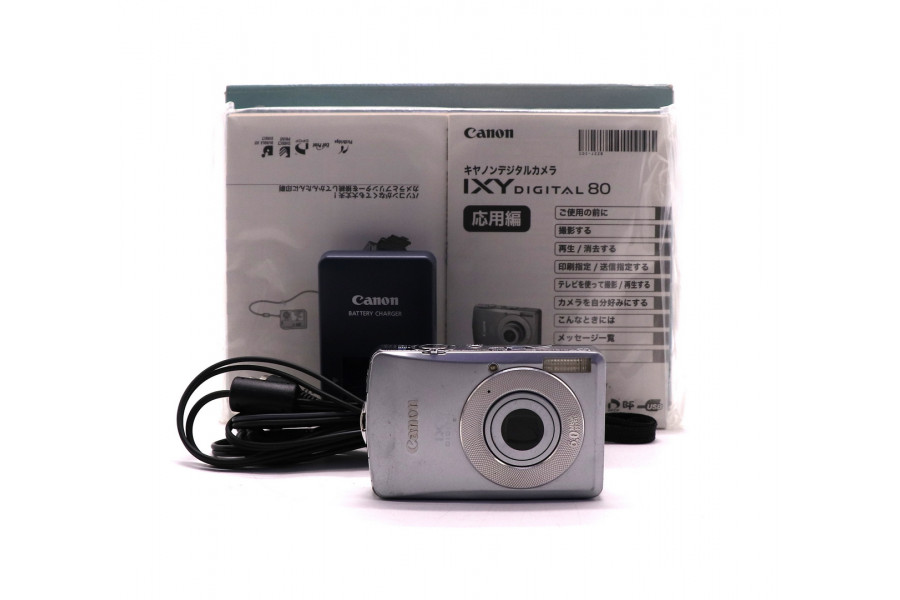 Фотокамера компактная Canon IXY 80 в упаковке