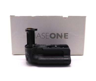 Батарейная ручка Phase One V-Grip Air в упаковке