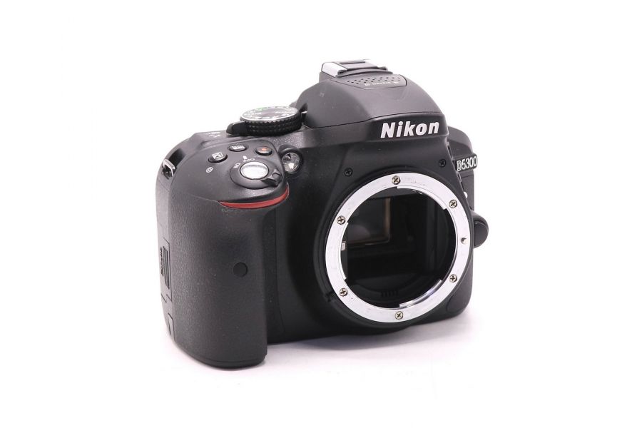 Nikon D5300 body в упаковке (пробег 8000 кадров)