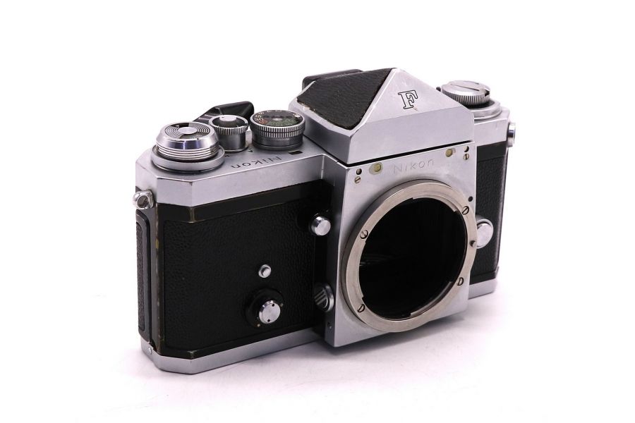 Зеркальный пленочный Nikon F body (Japan)