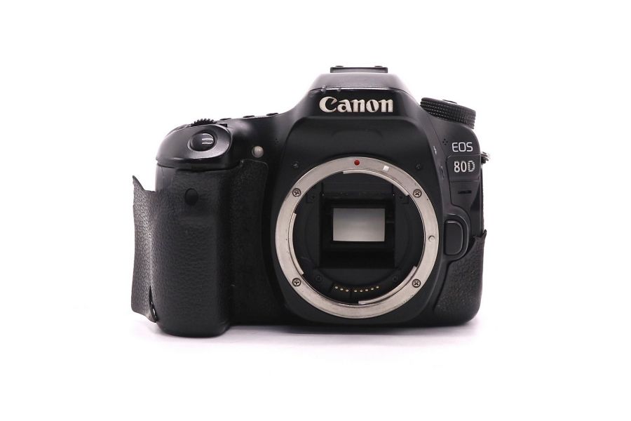 Canon EOS 80D body (пробег 33430 кадров)