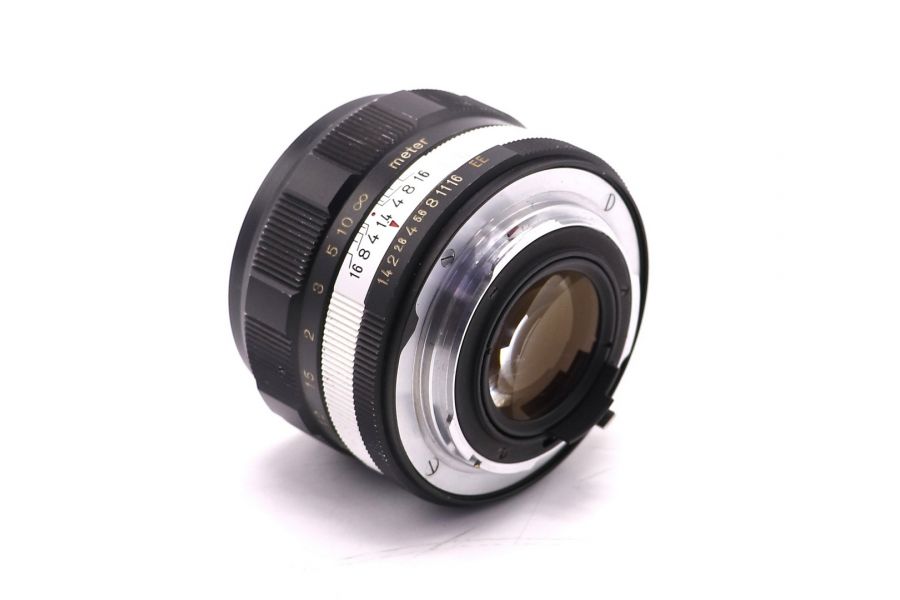 Объектив мануальный Konica Hexanon 57mm f/1.4