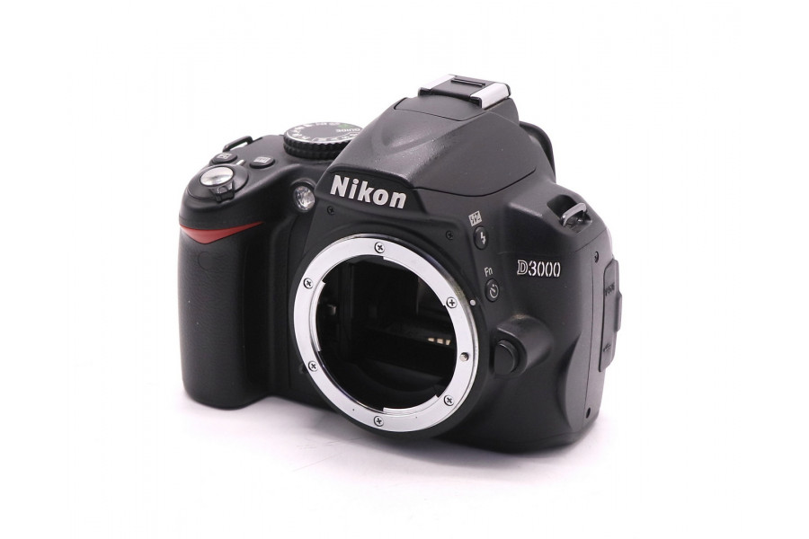 Камера Nikon D3000 body (пробег 5780 кадров)