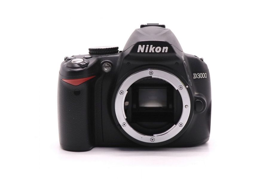 Камера Nikon D3000 body (пробег 5780 кадров)