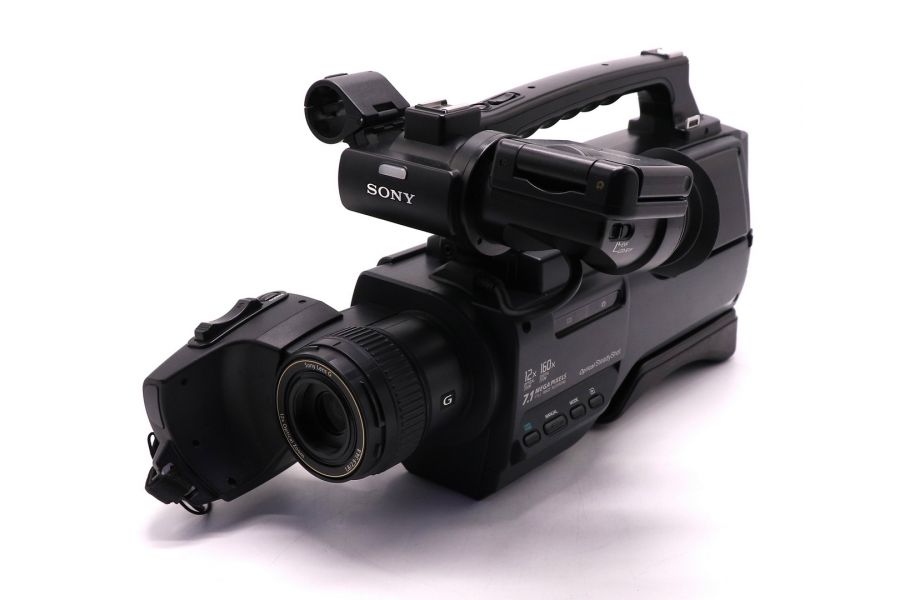 Профессиональная видеокамера Sony DCR-SD1000E