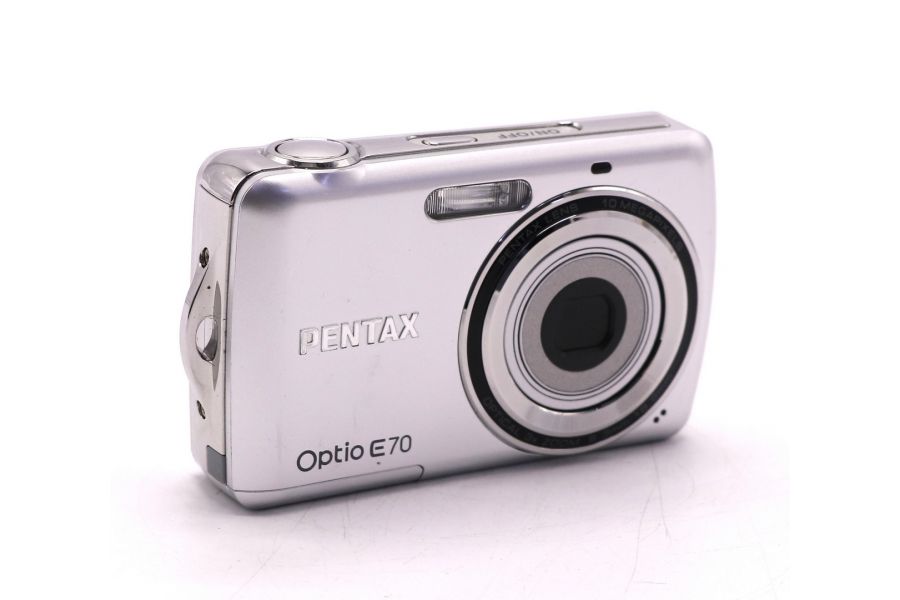 Компактная цифровая камера Pentax Optio Е70