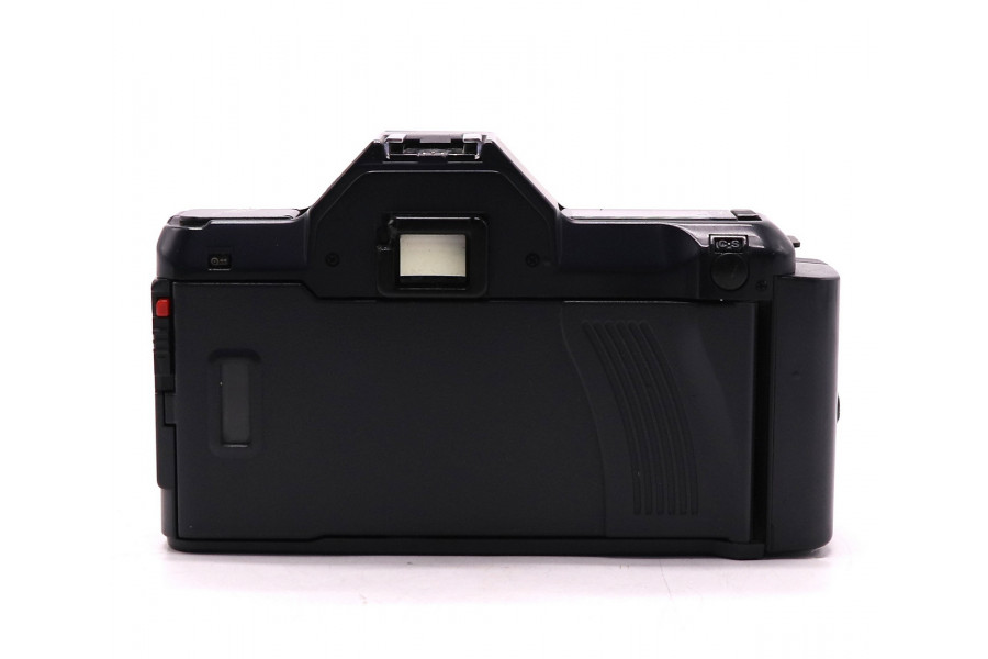 Плёночный фотоаппарат с ручным фокусом Ricoh XR-X kit