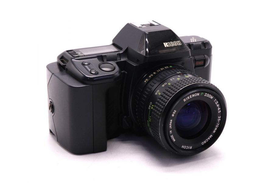 Плёночный фотоаппарат с ручным фокусом Ricoh XR-X kit