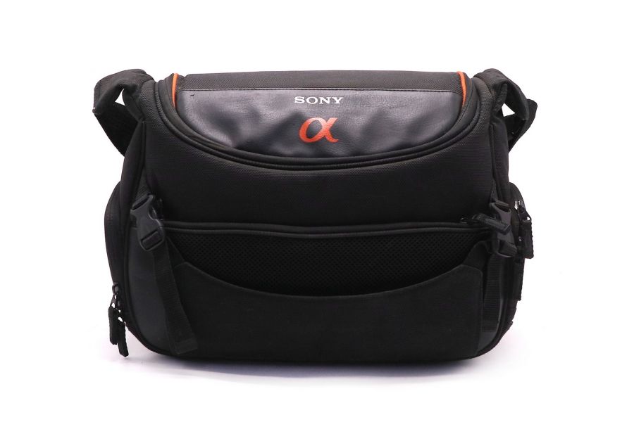 Сумка для фотоаппаратов Sony LCS-AMSC30 Alpha
