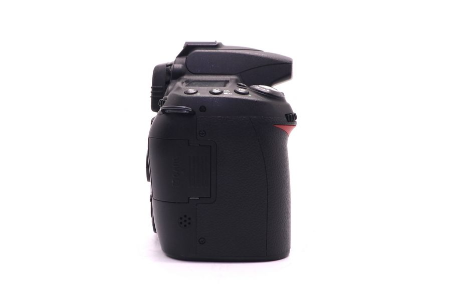Фотокамера Nikon D90 body (пробег 4810 кадров)