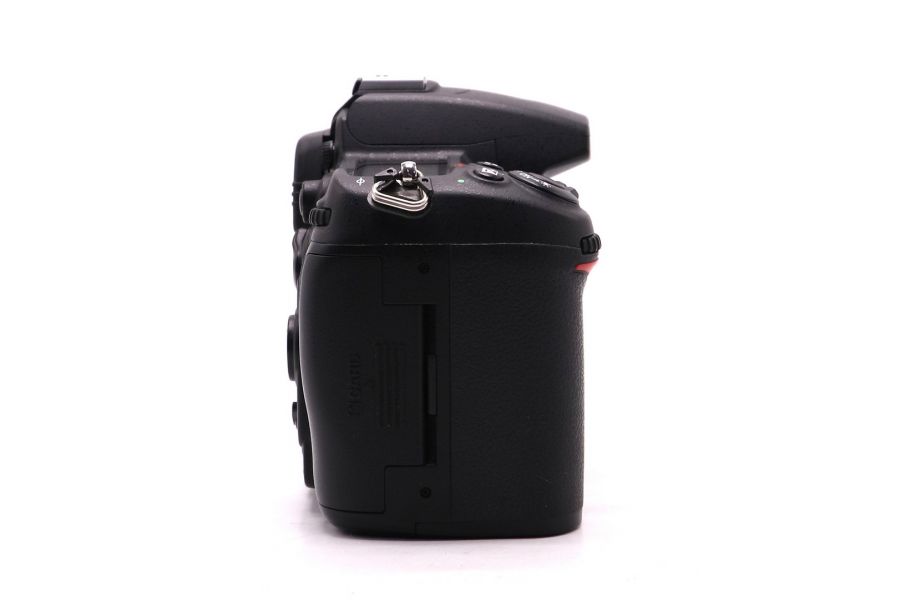 Фотокамера Nikon D7000 body (пробег 19056 кадров)