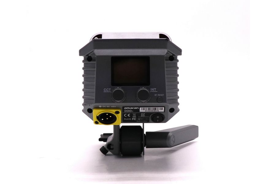 Осветитель светодиодный Aputure Amaran 200x