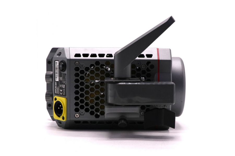 Осветитель светодиодный Aputure Amaran 200x
