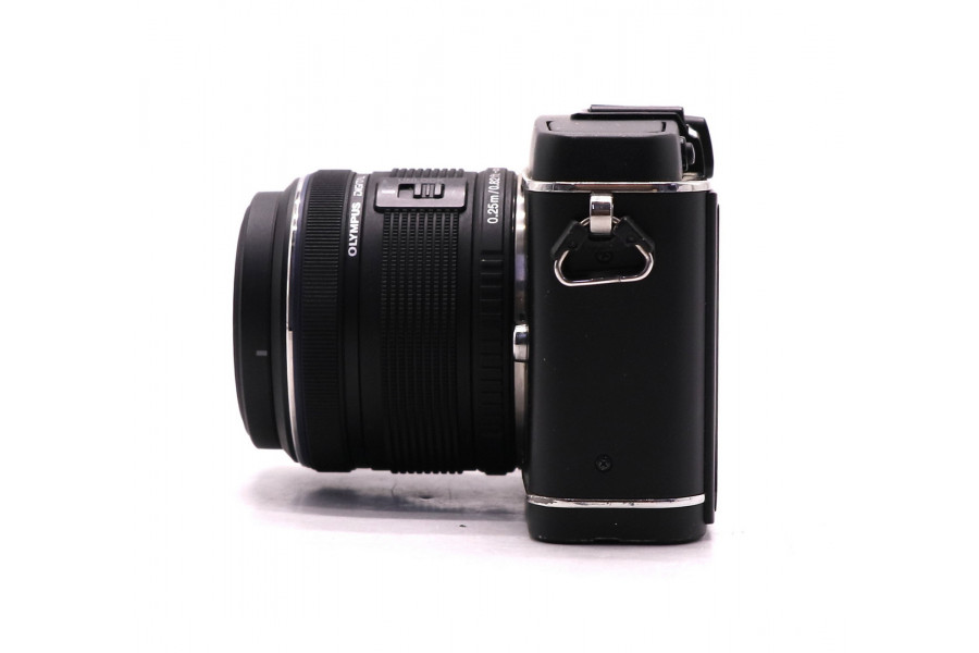 Olympus Pen E-P3 kit (пробег 7605 кадров)