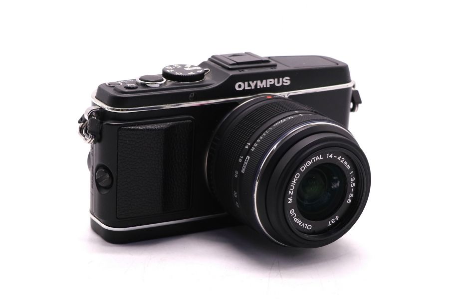 Olympus Pen E-P3 kit (пробег 7605 кадров)