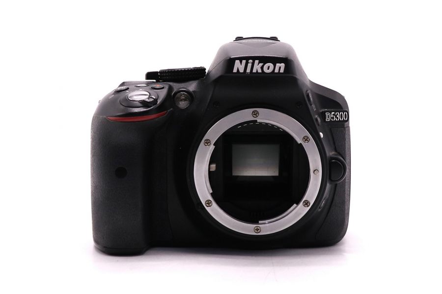 Nikon D5300 body в упаковке (пробег 43755 кадров)