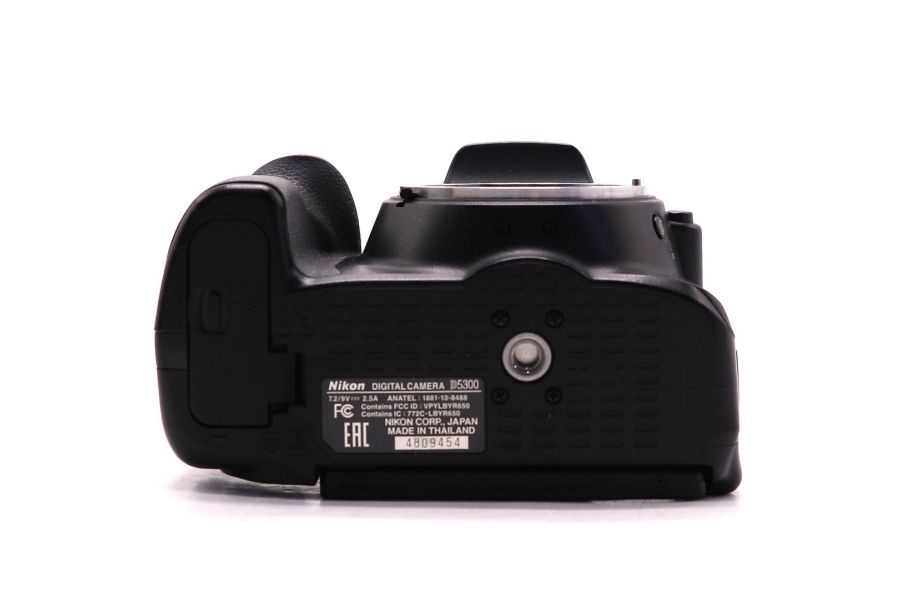 Nikon D5300 body в упаковке (пробег 43755 кадров)